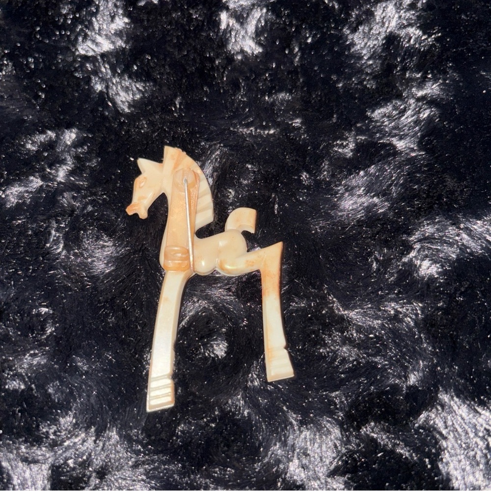 Vintage Don Manning Art Deco Standing Horse Brooch – Sage Green – Excellent Cond - Picture 3 of 7